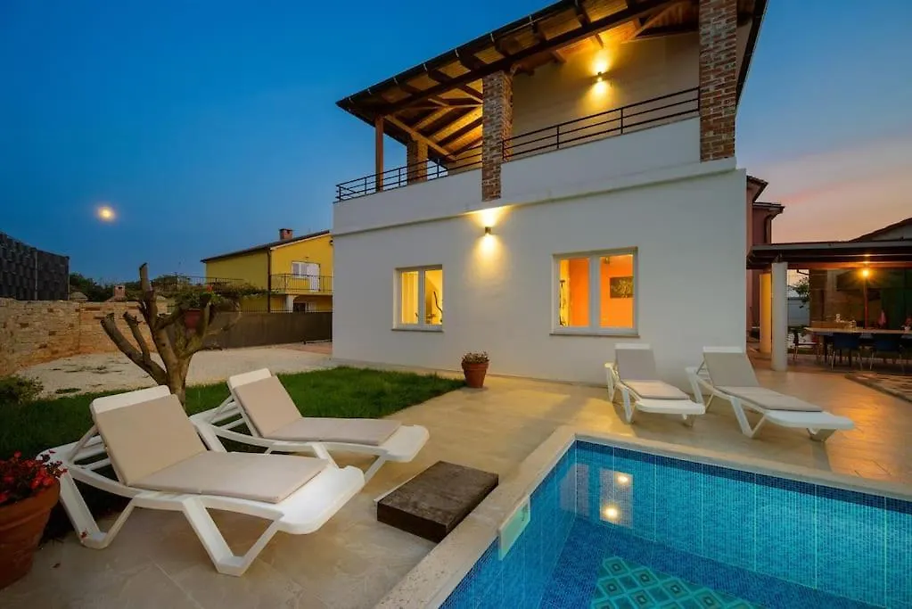 Villa Marlema By Istrialux Pula 0*,  Croatia