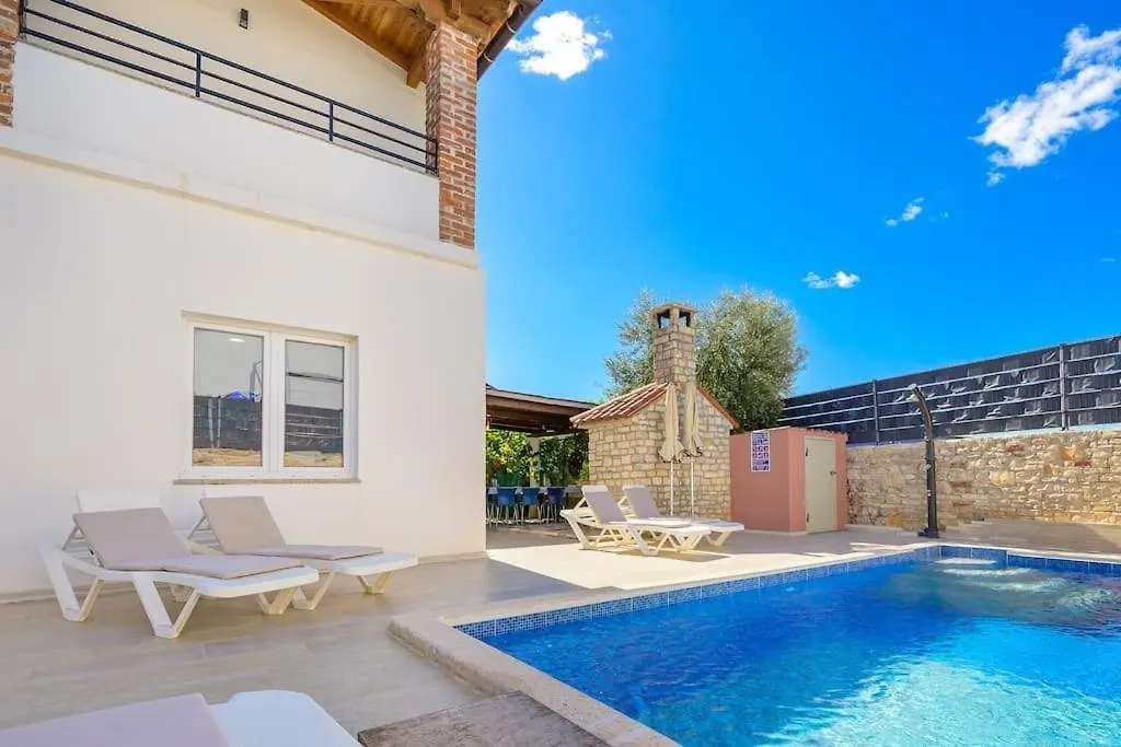 Villa Marlema By Istrialux Pula Croatia